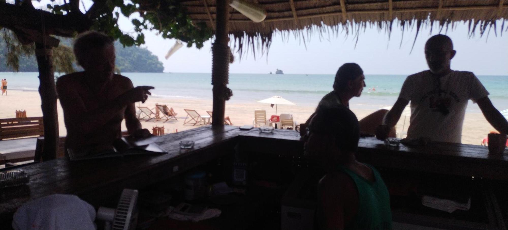 Lazy Hut Hotell Koh Phayam Exteriör bild